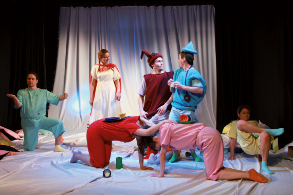 Alenka v říši divů: Zajíc Březňák – 2010